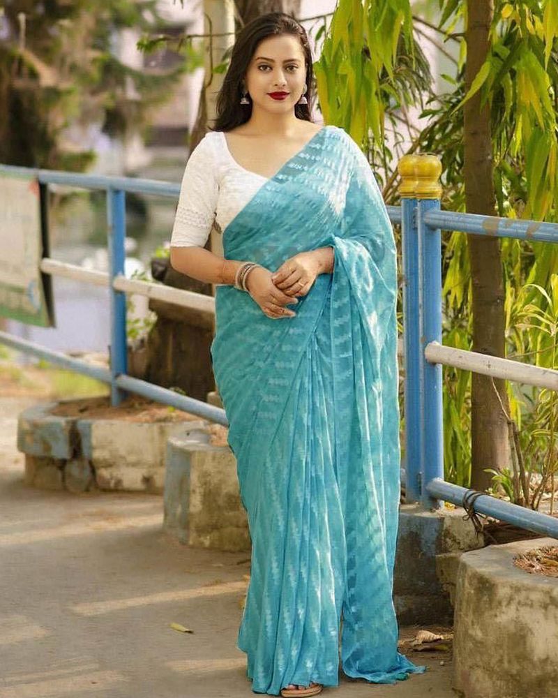 Saree, Indian Saree, Bridal Saree, Traditional Saree, 1 Minute Saree, Ready to wear Saree, Embroidered Saree, Silk Saree, Printed Saree, Bollywood Saree, Saree Blouse set, Sari blouse, Readymade saree, Saree with Blouse, Saree for engagement, Saree for Haldi, Kanchipuram silk saree, Formal saree for Women