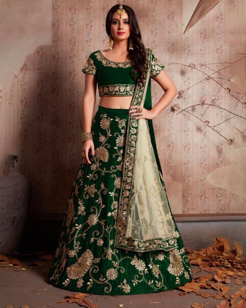 Wedding Lehenga choli, designer Lehenga choli, Latest Lehenga choli, bollywood style Lehenga choli, online shopping Lehenga, lehenga choli, Lehenga indian outfits, wedding lehenga, affordable Lehenga choli, party wear lehenga choli, bridal lehenga choli, Lehenga for Women, Lehenga Boutique, Ghagra Choli