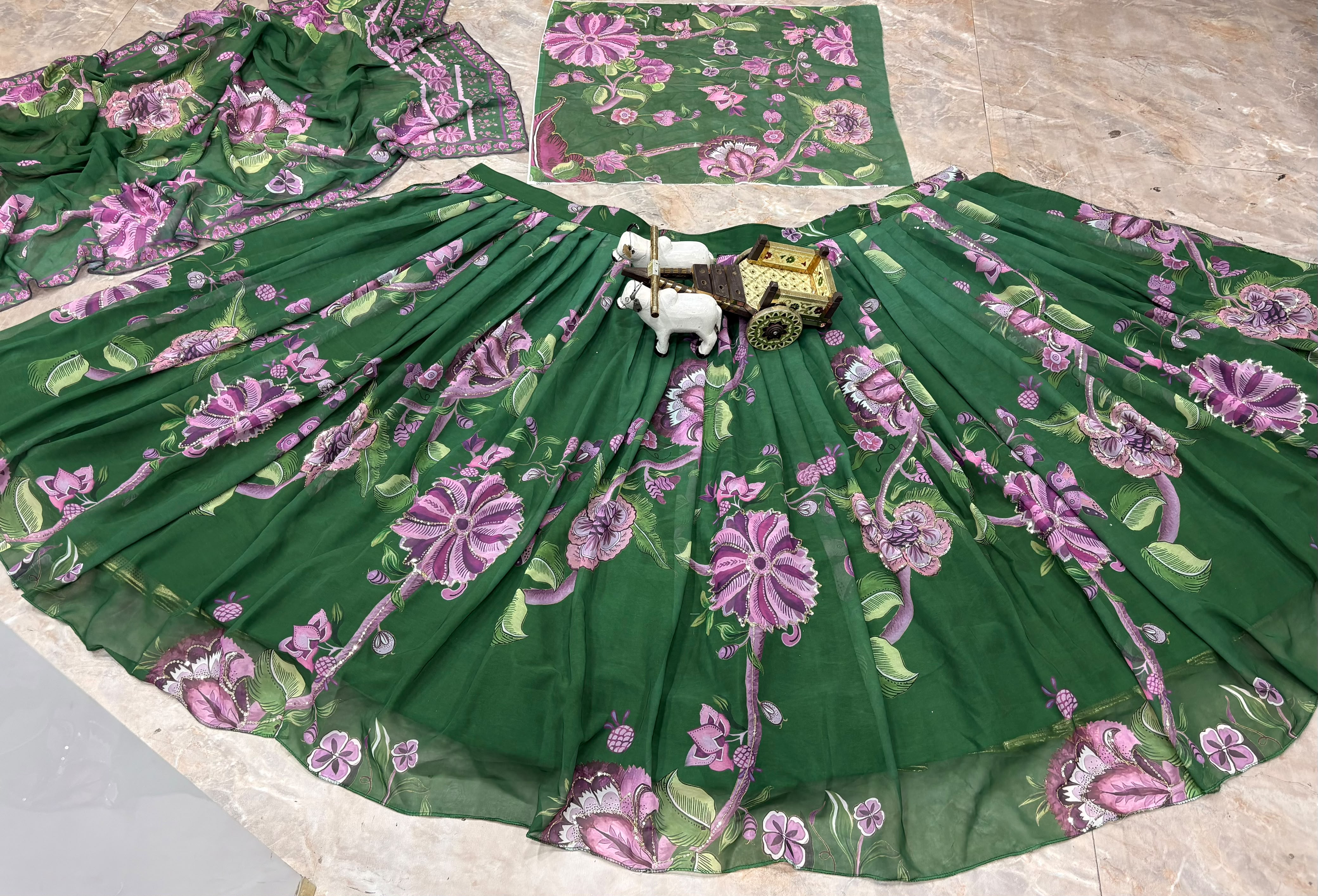Girls lehenga choli with digital print and figure sequins