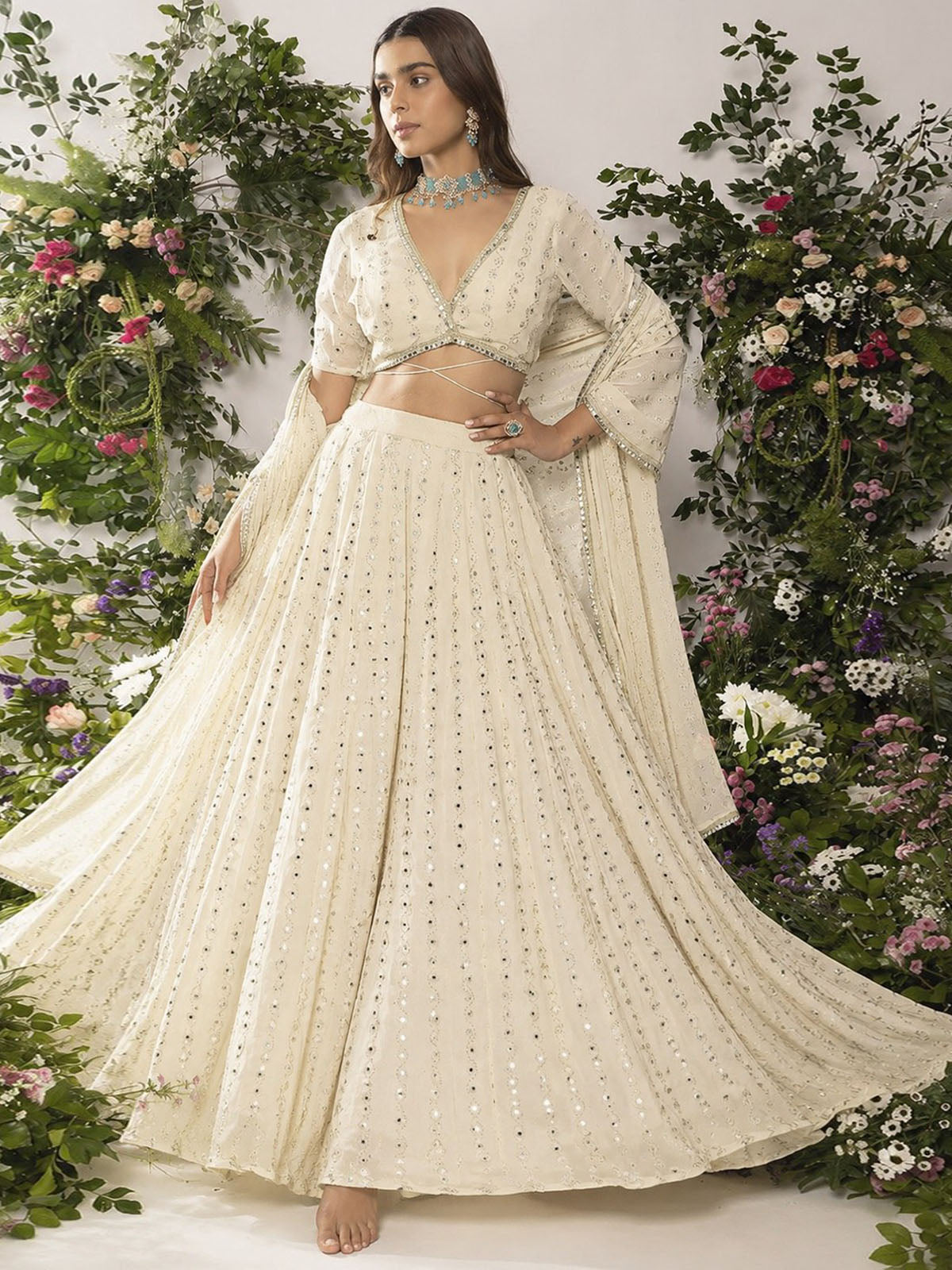 Discover a stylish wedding lehenga with 5MM sequin and thread embroidery, 4.25M grand flair and customizable unstitched blouse fabric.