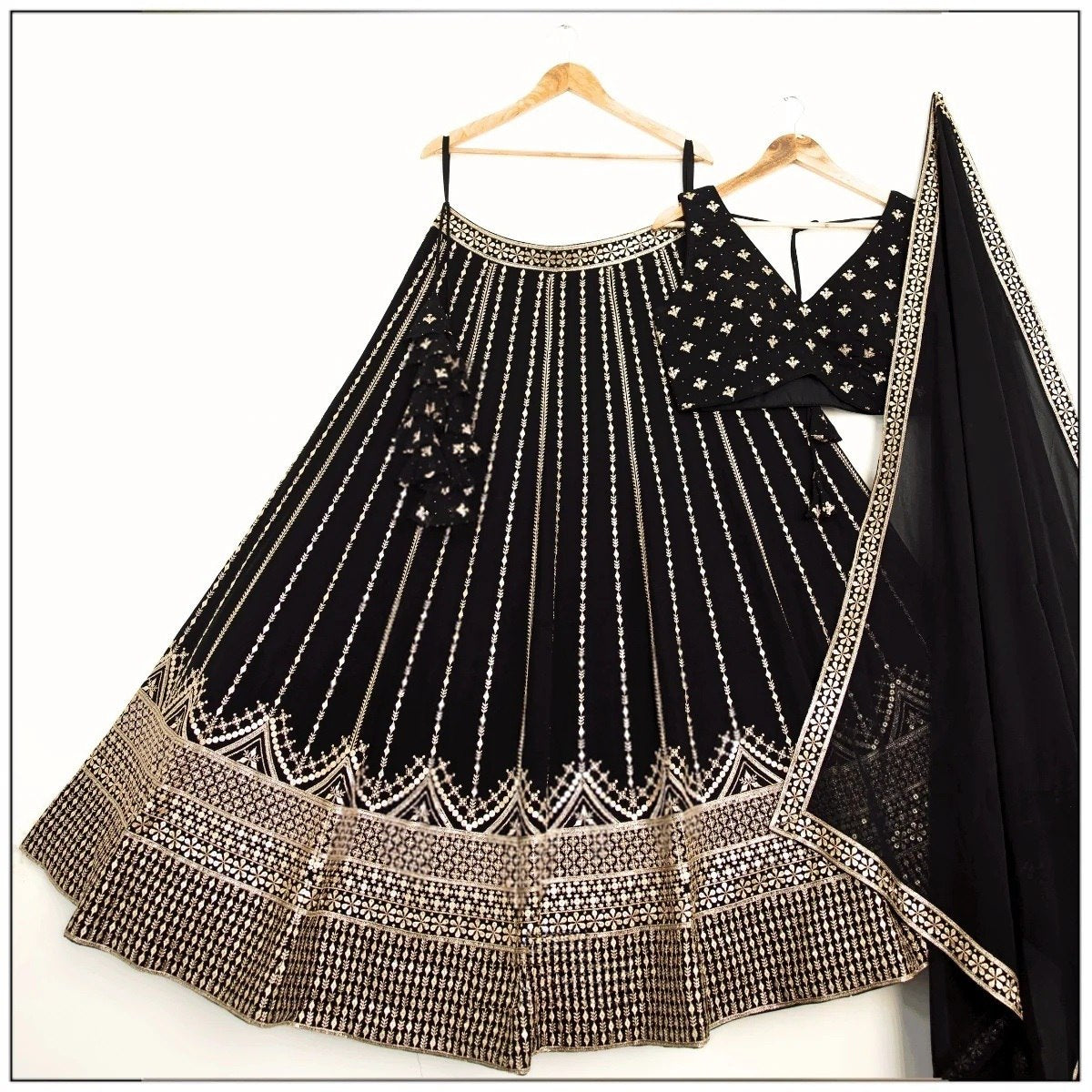 Black Faux Georgette Choli with Detailed Jari Thread and Sequins Embroidery