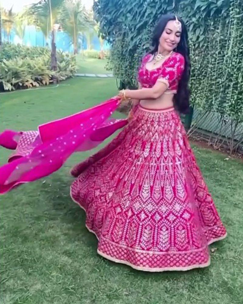 Crop top and skirt Lehenga, Lehenga choli for teenage girls, Lehenga choli with long train, Two-piece Lehenga choli, Lehenga choli for Puja, Brocade Lehenga choli, Lehenga choli for college fest, Lehenga choli in pastel shades, Lehenga choli with zardozi work, Linen Lehenga choli, Lehenga choli for New Year party