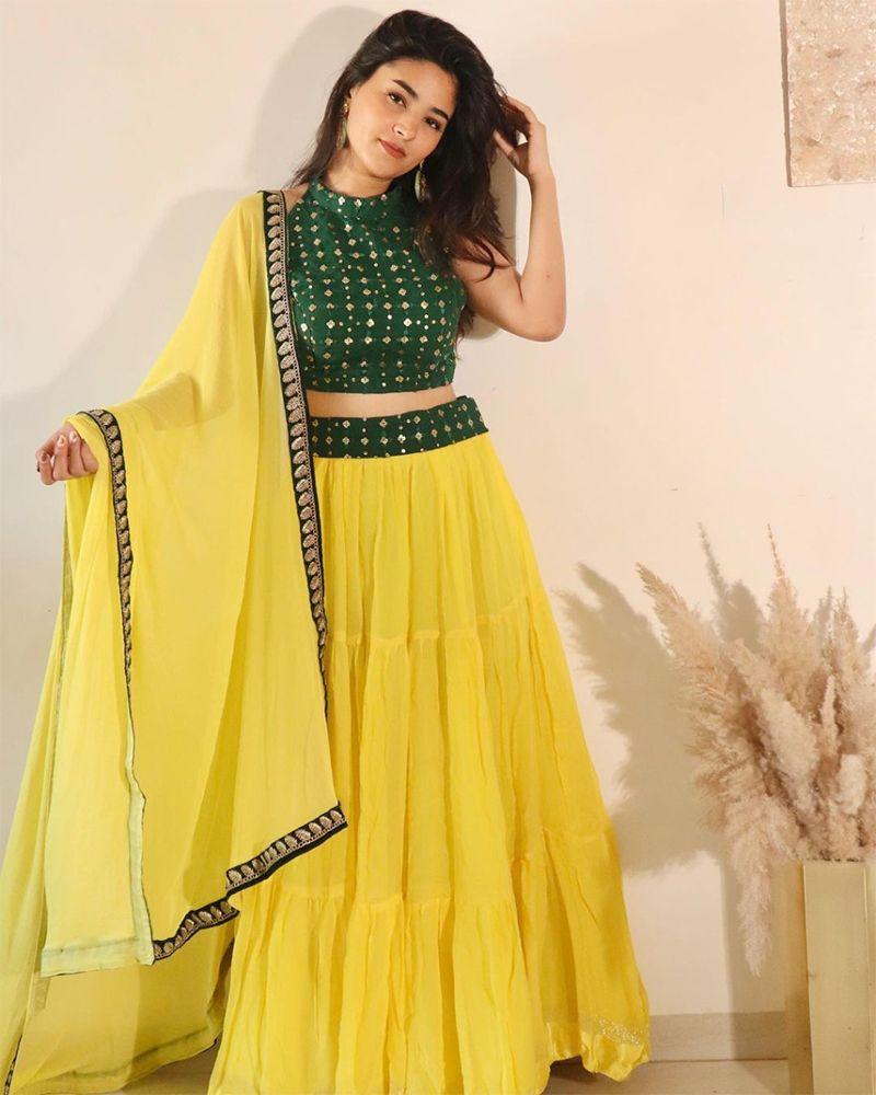 Engagement Lehenga Choli for bride, New Lehenga choli, Amazon Lehenga choli, New Lehenga, Lehenga Meesho, लहंगा चुन्नी, Langha designs for girls, Best Lehenga, Lehenga on rent near me, Dulhan Lehenga, दुल्हन लहंगा, Bride sister Lehenga, Lehenga choli for Bide sister, Lehenga choli for reception