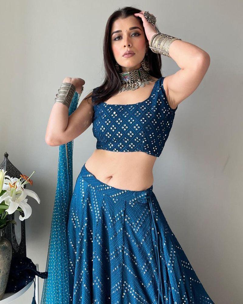 Lacha design, Chandani chowk Lehenga under 5000, Flipkart Lehenga choli, Kreeva com Lehenga, Lehenga with price, Lehenga Price in India, Lehenga design for wedding, Bridal Lehenga for wedding, Latest Lehenga designs with price, लहंगा डिजाइन, Online Lehenga shopping with price, Latest lehenga choli designs