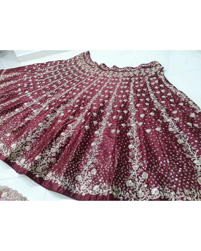 Lehenga for Engagement, Lehenga for Women Party wear, Lehenga designs for wedding, Lehenga blouse designs, Lehenga Choli for 20 year Girls, Online Lehenga choli, Lehenga for weddings, लहंगा, Engagement Lehenga Choli, Bridal lehenga with Price, Latest Lehenga designs for wedding with price