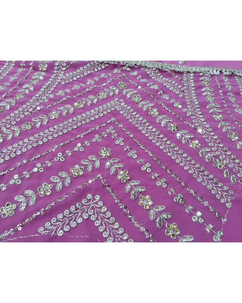 Lehenga choli for themed weddings, Lehenga choli for Indian weddings, Lehenga choli for Pakistani weddings, Lehenga choli for South Asian weddings, Lehenga choli for North Indian weddings, Lehenga choli for South Indian weddings, Lehenga choli for Punjabi weddings, Lehenga choli for Gujarati weddings