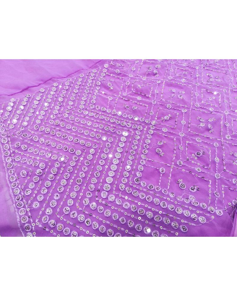 Cape style Lehenga choli, Lehenga choli in dark shades, Handloom Lehenga choli, Lehenga choli with asymmetrical hem, Lehenga choli for vacation, Lehenga choli with gold foil work, Convertible Lehenga choli, Lehenga choli with halter neck, Mirror embroidered Lehenga choli, Lehenga choli with scalloped edges