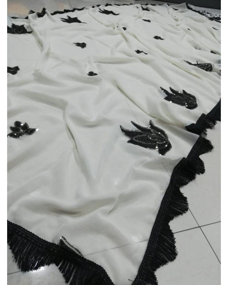 Lehenga choli in metallic colors, Tie-dye Lehenga choli, Lehenga choli with cutwork, Lehenga choli for kitty party, Lehenga choli with 3D flowers, Lehenga choli in ivory color, Lehenga choli for photoshoot, Lehenga choli with ombre effect, Detachable Lehenga choli skirt, Lehenga choli for beach wedding, Lehenga choli in bright colors