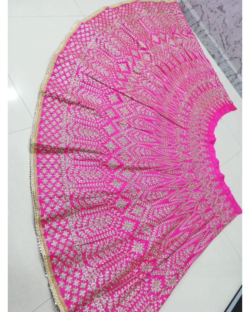 Crop top and skirt Lehenga, Lehenga choli for teenage girls, Lehenga choli with long train, Two-piece Lehenga choli, Lehenga choli for Puja, Brocade Lehenga choli, Lehenga choli for college fest, Lehenga choli in pastel shades, Lehenga choli with zardozi work, Linen Lehenga choli, Lehenga choli for New Year party