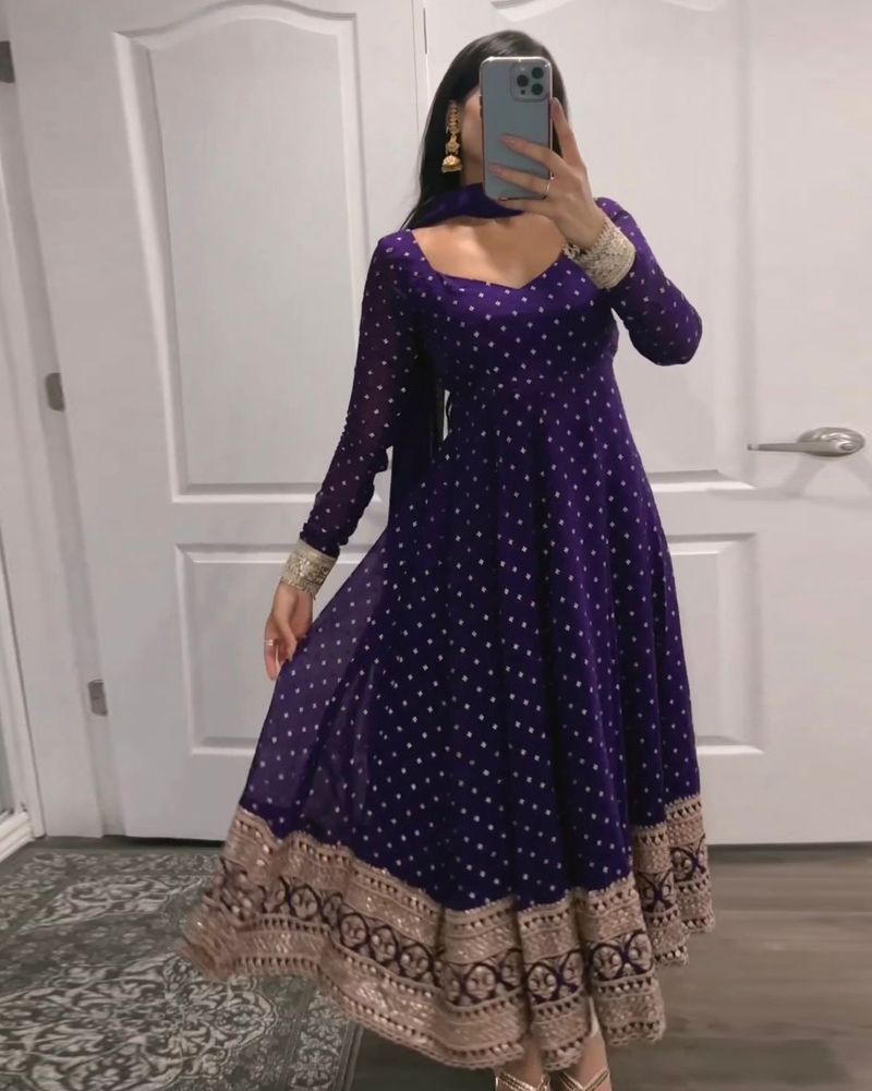 Neoen Women Maxi Purple Dress - Buy Neoen Women Maxi Purple Dress Online at  Best Prices in India | Flipkart.com