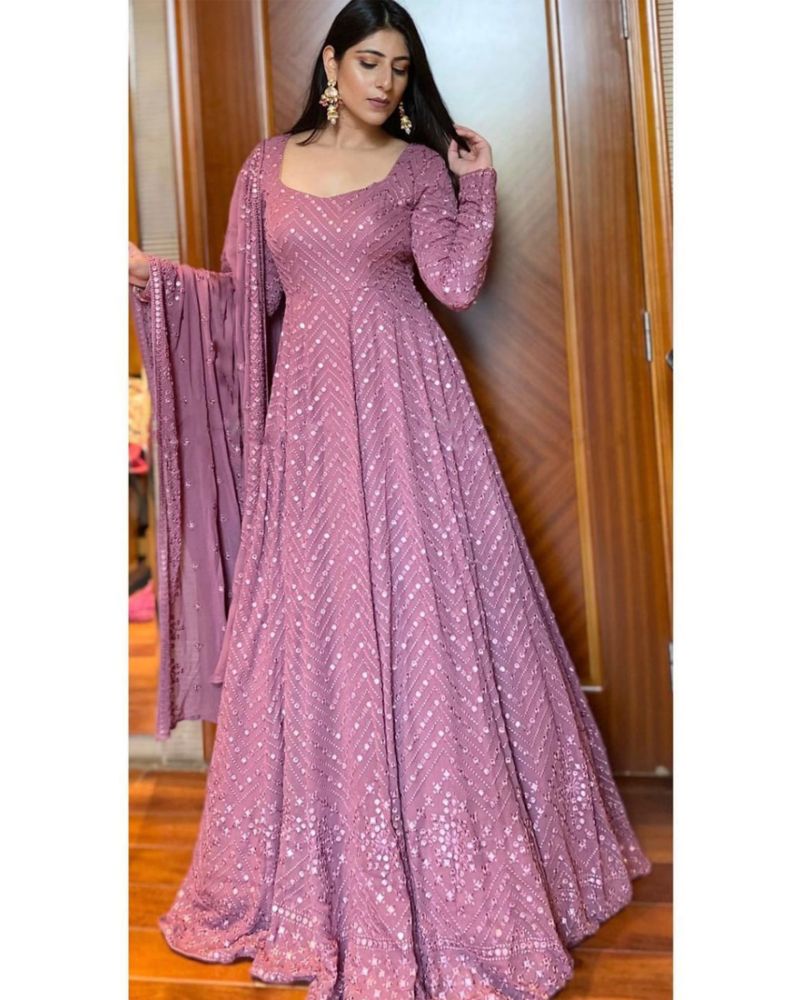 Embroidered maroon Fox Georgette Gown, Party wear at Rs 1299 in Surat-demhanvico.com.vn